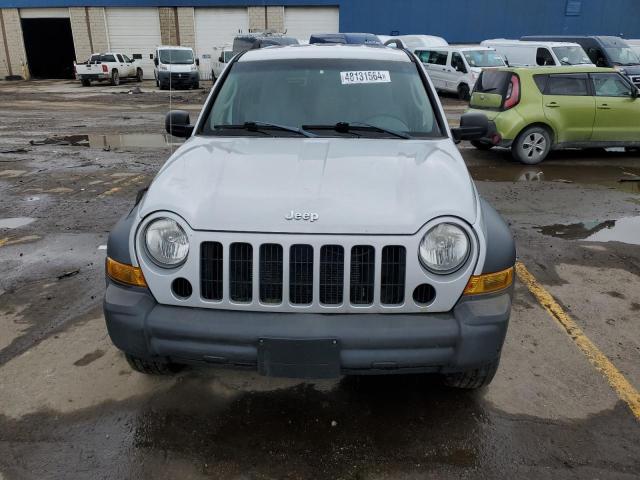 1J4GL48K26W184716 - 2006 JEEP LIBERTY SPORT SILVER photo 5