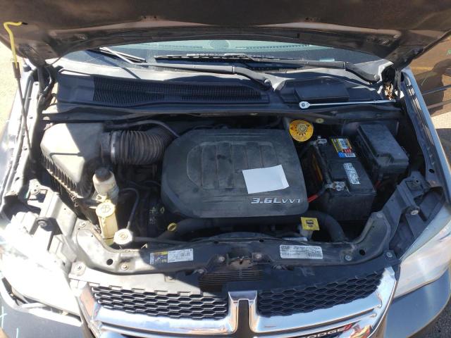 2C4RDGCG1GR396114 - 2016 DODGE GRAND CARA SXT GRAY photo 12