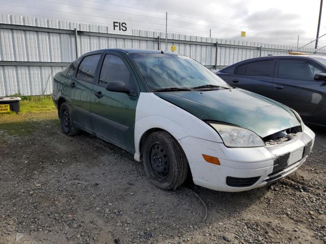 1FAFP33P5YW397624 - 2000 FORD FOCUS LX TWO TONE photo 4
