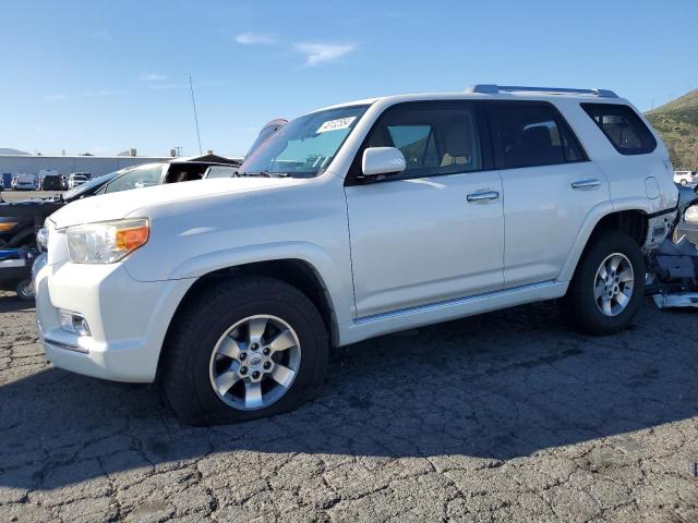 JTEZU5JR1A5006878 - 2010 TOYOTA 4RUNNER SR5 WHITE photo 1