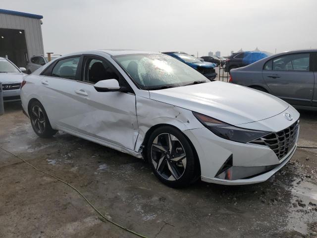 5NPLN4AG3MH026991 - 2021 HYUNDAI ELANTRA SEL WHITE photo 4