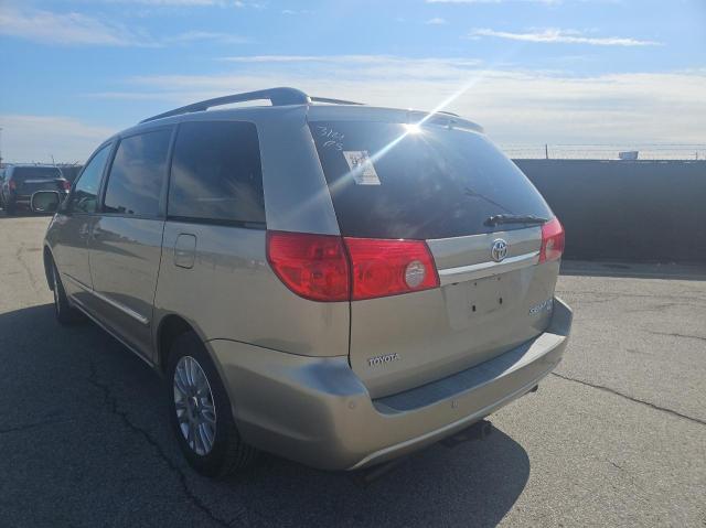 5TDBK22C28S019910 - 2008 TOYOTA SIENNA XLE GOLD photo 3