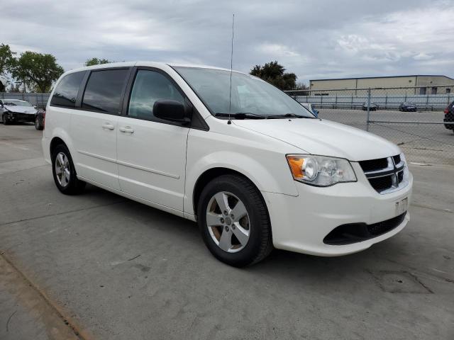 2C4RDGBG7DR787037 - 2013 DODGE GRAND CARA SE WHITE photo 4