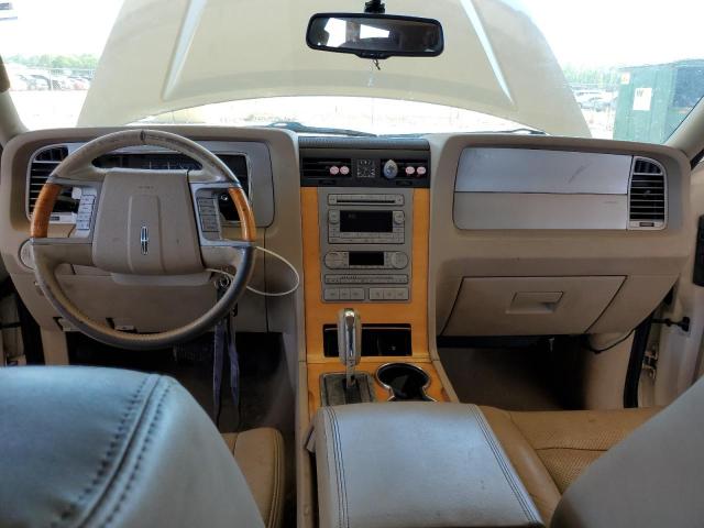 5LMFU27517LJ15705 - 2007 LINCOLN NAVIGATOR 白色 照片 8