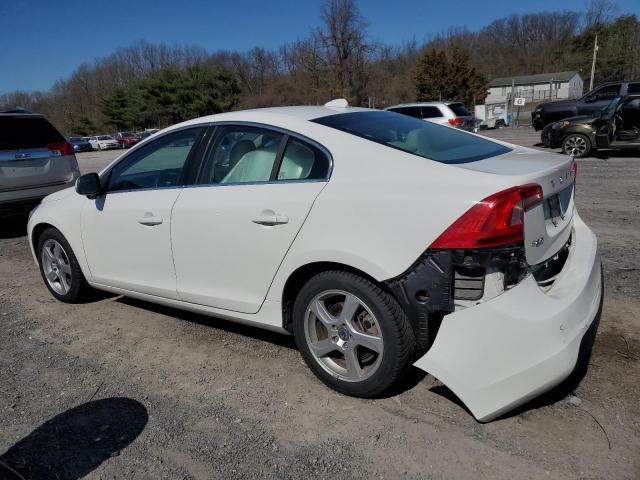 YV1612FSXD1226701 - 2013 VOLVO S60 T5 WHITE photo 2