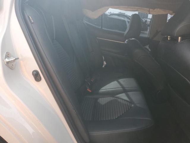 4T1G11AK1PU161716 - 2023 TOYOTA CAMRY SE NIGHT SHADE WHITE photo 10