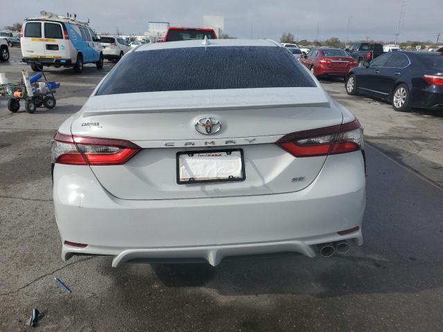 4T1G11AK1PU161716 - 2023 TOYOTA CAMRY SE NIGHT SHADE WHITE photo 6
