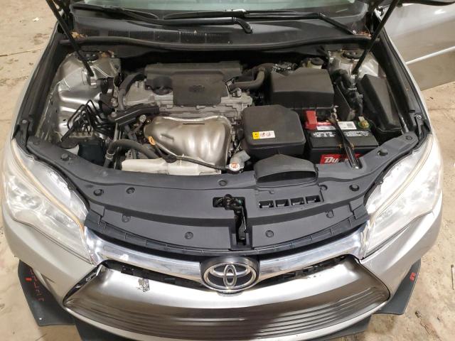 4T1BF1FK5HU406040 - 2017 TOYOTA CAMRY LE SILVER photo 11