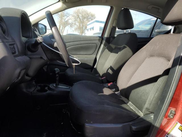 3N1CN7AP3JL886065 - 2018 NISSAN VERSA S 红色 照片 7