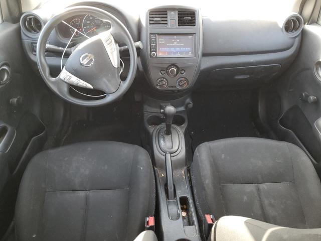 3N1CN7AP3JL886065 - 2018 NISSAN VERSA S 红色 照片 8