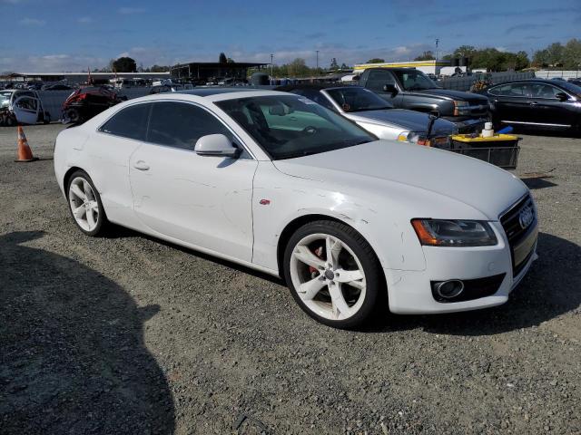 WAUDK78T09A034608 - 2009 AUDI A5 QUATTRO WHITE photo 4