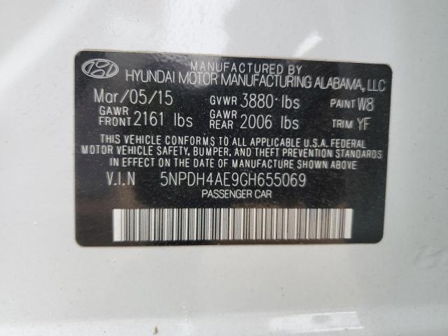 5NPDH4AE9GH655069 - 2016 HYUNDAI ELANTRA SE WHITE photo 12