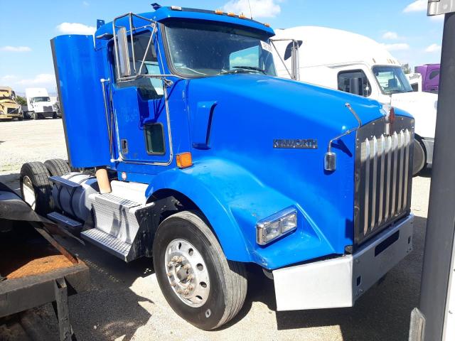 1XKDAP8X5DJ342931 - 2013 KENWORTH CONSTRUCTI T800 BLUE photo 1