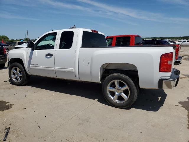 1GCRCREA9BZ439216 - 2011 CHEVROLET SILVERADO C1500  LS WHITE photo 2