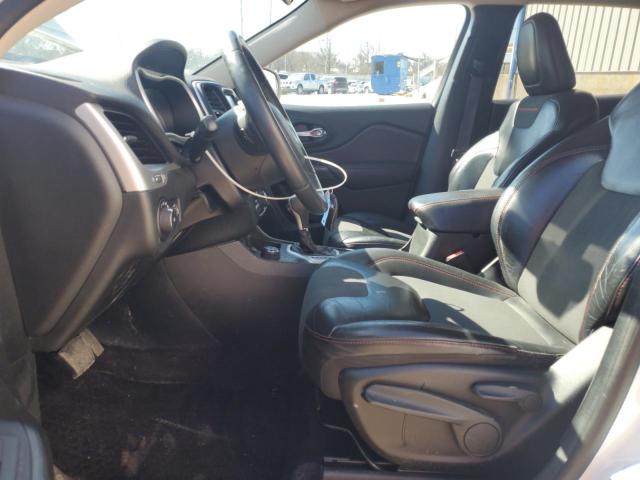 1C4PJMBS3GW242693 - 2016 JEEP CHEROKEE TRAILHAWK WHITE photo 7