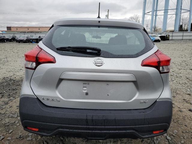 3N1CP5CU7KL482916 - 2019 NISSAN KICKS S SILVER photo 6