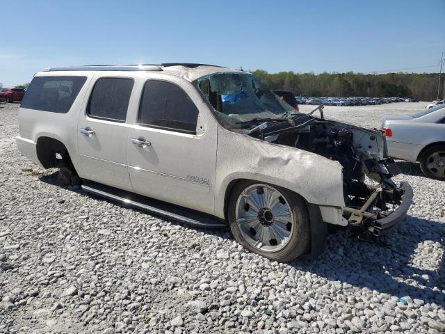 1GKUKMEF3AR158754 - 2010 GMC YUKON XL DENALI WHITE photo 4