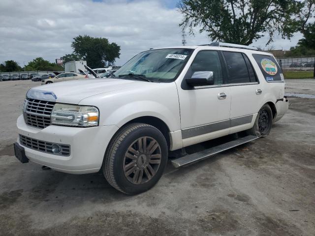5LMJJ2J5XCEL01852 - 2012 LINCOLN NAVIGATOR 白色 照片 1
