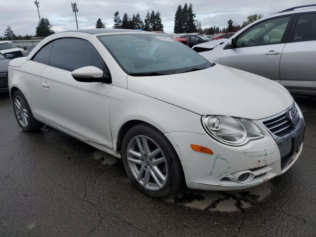 WVWFA7AH1BV002026 - 2011 VOLKSWAGEN EOS LUX 白色 照片 4