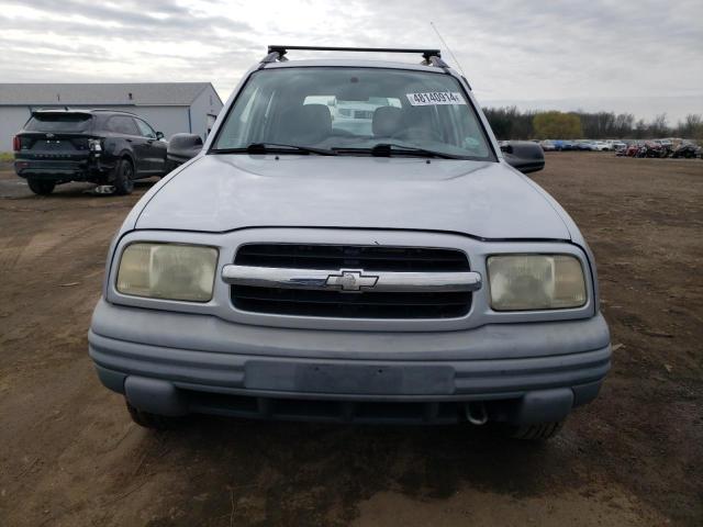 2CNBJ13C3X6910871 - 1999 CHEVROLET TRACKER SILVER photo 5