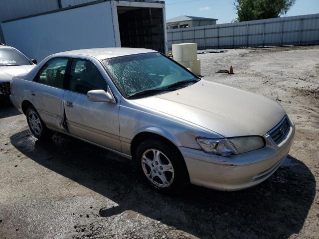 4T1BF22KX1U961809 - 2001 TOYOTA CAMRY LE BEIGE photo 4