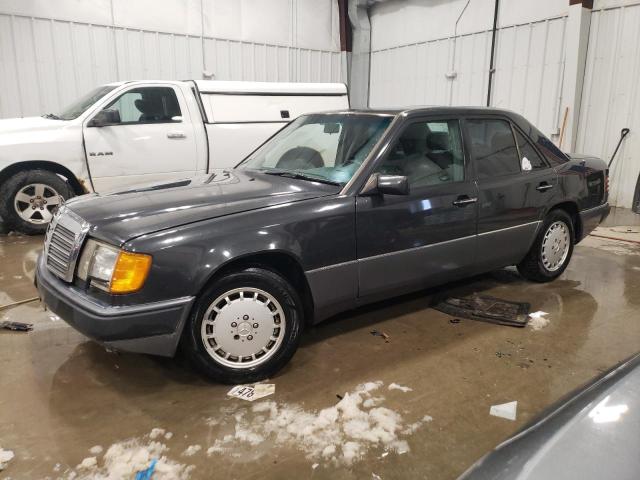 1993 MERCEDES-BENZ 300 E, 