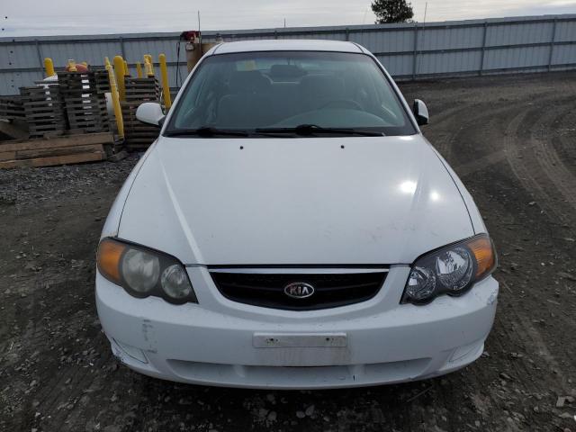 KNAFB161X35102212 - 2003 KIA SPECTRA GS WHITE photo 5