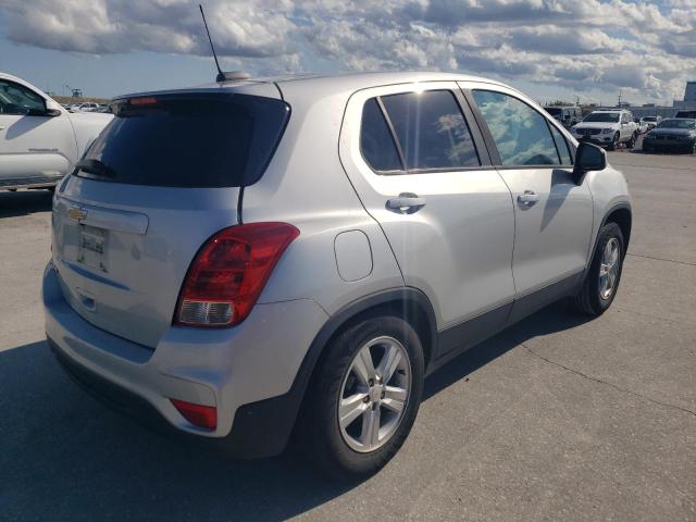 KL7CJKSB7LB314786 - 2020 CHEVROLET TRAX LS SILVER photo 3