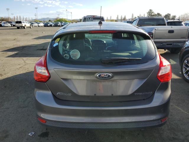 1FAHP3N22CL175191 - 2012 FORD FOCUS TITANIUM GRAY photo 6