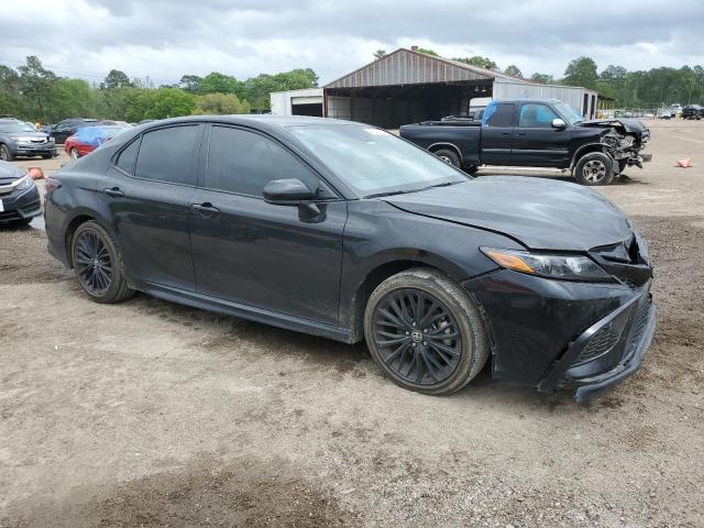 4T1G11AK6MU407087 - 2021 TOYOTA CAMRY SE BLACK photo 4