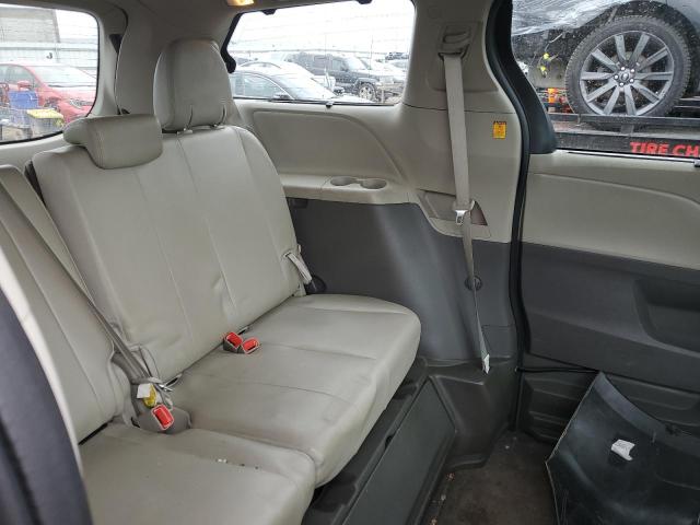 5TDYK3DC2CS253955 - 2012 TOYOTA SIENNA XLE GOLD photo 11