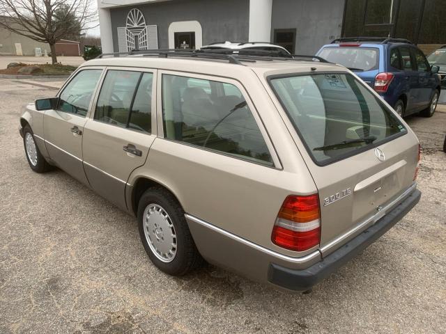 WDBEA90E8NF223067 - 1992 MERCEDES-BENZ 300 TE BEIGE photo 3