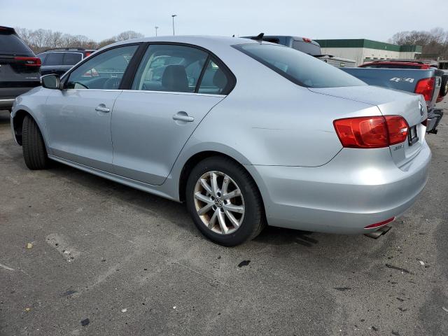 3VWD17AJ6EM440238 - 2014 VOLKSWAGEN JETTA SE SILVER photo 2