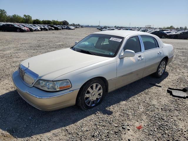 1LNHM83WX4Y652729 - 2004 LINCOLN TOWN CAR ULTIMATE WHITE photo 1