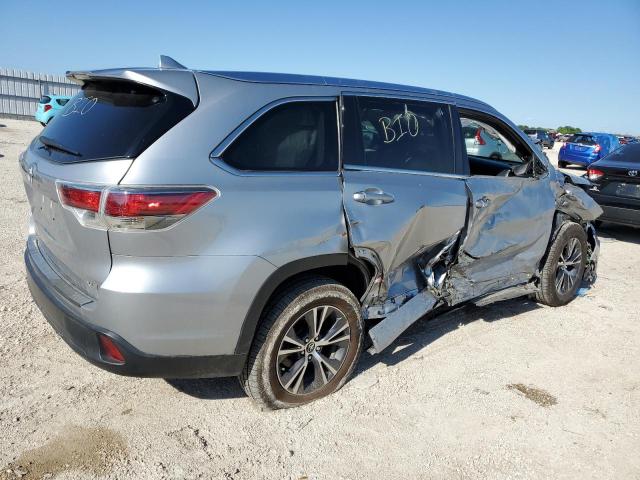 5TDKKRFH8GS157111 - 2016 TOYOTA HIGHLANDER XLE SILVER photo 3