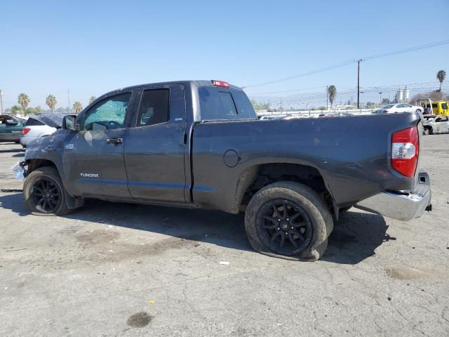 5TFRY5F15GX207269 - 2016 TOYOTA TUNDRA DOUBLE CAB SR/SR5 GRAY photo 2
