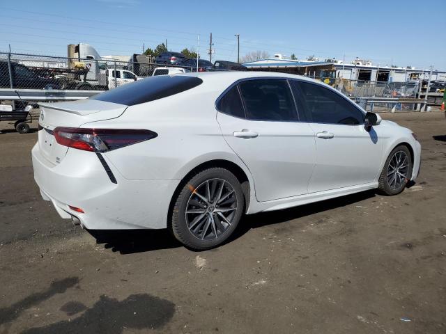 4T1G11BK6RU116692 - 2024 TOYOTA CAMRY SE NIGHT SHADE WHITE photo 3