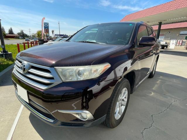 5TDZK3EH7BS039590 - 2011 TOYOTA HIGHLANDER BASE Marron photo 2