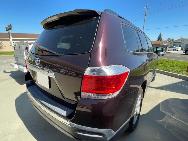 5TDZK3EH7BS039590 - 2011 TOYOTA HIGHLANDER BASE Marron photo 4