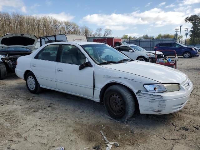 JT2BG22K4W0257193 - 1998 TOYOTA CAMRY CE WHITE photo 4