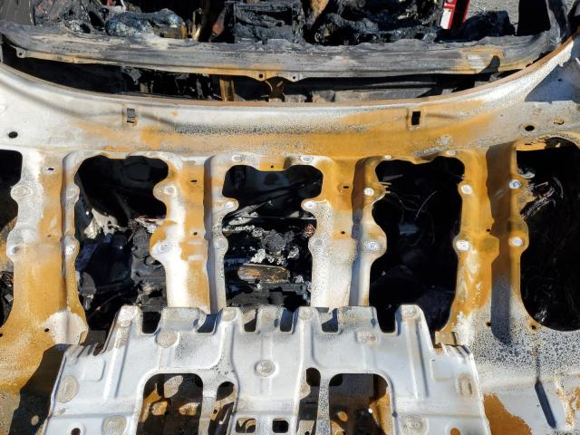 JTMBFREV8GJ073542 - 2016 TOYOTA RAV4 LE RED photo 12