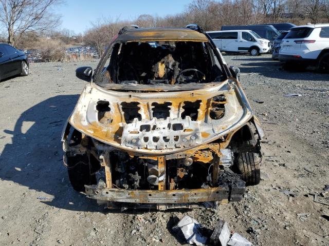 JTMBFREV8GJ073542 - 2016 TOYOTA RAV4 LE RED photo 5