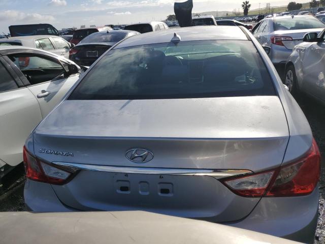 5NPEB4AC7DH664952 - 2013 HYUNDAI SONATA GLS SILVER photo 6