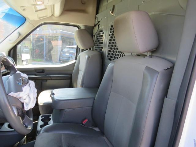 1N6AF0LY9JN811513 - 2018 NISSAN NV 2500 S GRAY photo 9