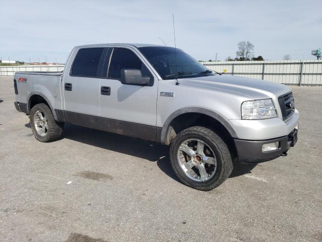 1FTPW14525FB63696 - 2005 FORD F150 SUPERCREW SILVER photo 4