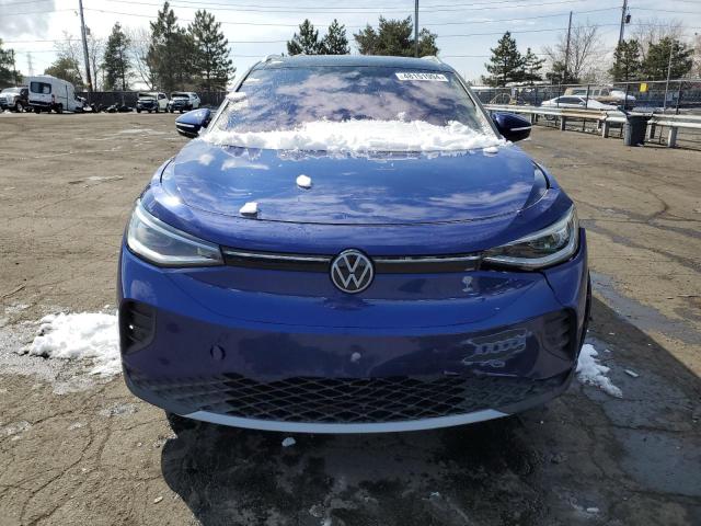 WVGUNPE26NP044603 - 2022 VOLKSWAGEN ID.4 PRO S ლურჯი ფოტო 5