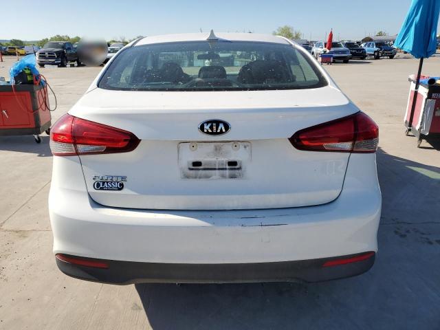 3KPFK4A70HE047135 - 2017 KIA FORTE LX WHITE photo 6