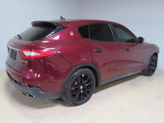 ZN661XUA8HX224525 - 2017 MASERATI LEVANTE BURGUNDY photo 4