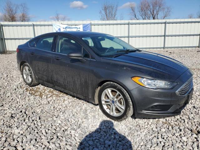 3FA6P0HD8JR136638 - 2018 FORD FUSION SE GRAY photo 4