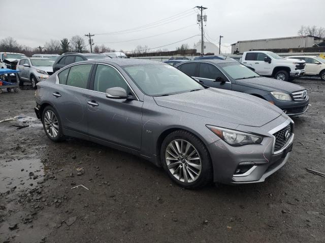 JN1EV7AR7JM430215 - 2018 INFINITI Q50 LUXE GRAY photo 4